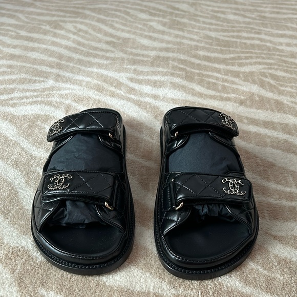 Chanel Mules 2024 - Picture 2 of 6